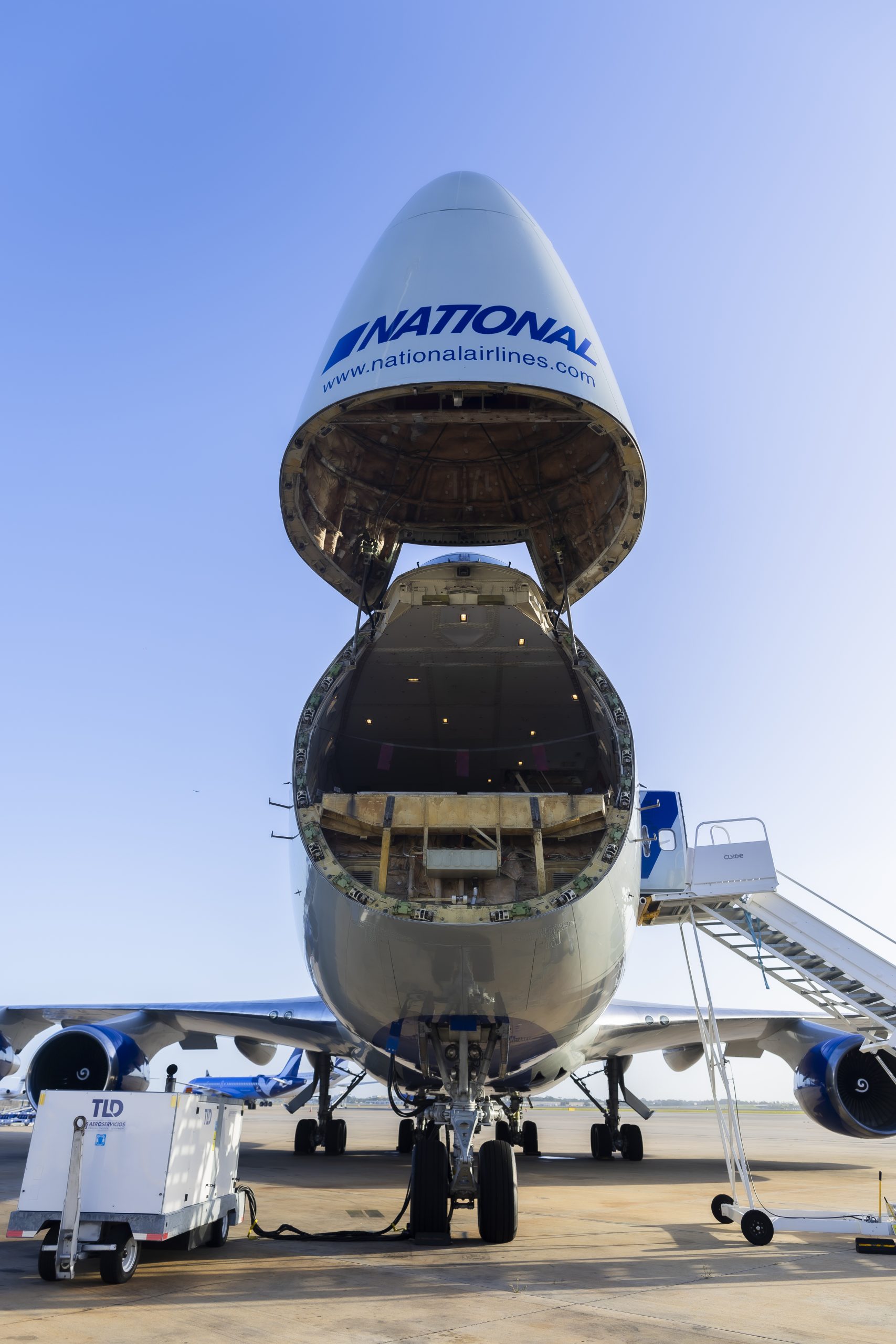 An airplane from the front